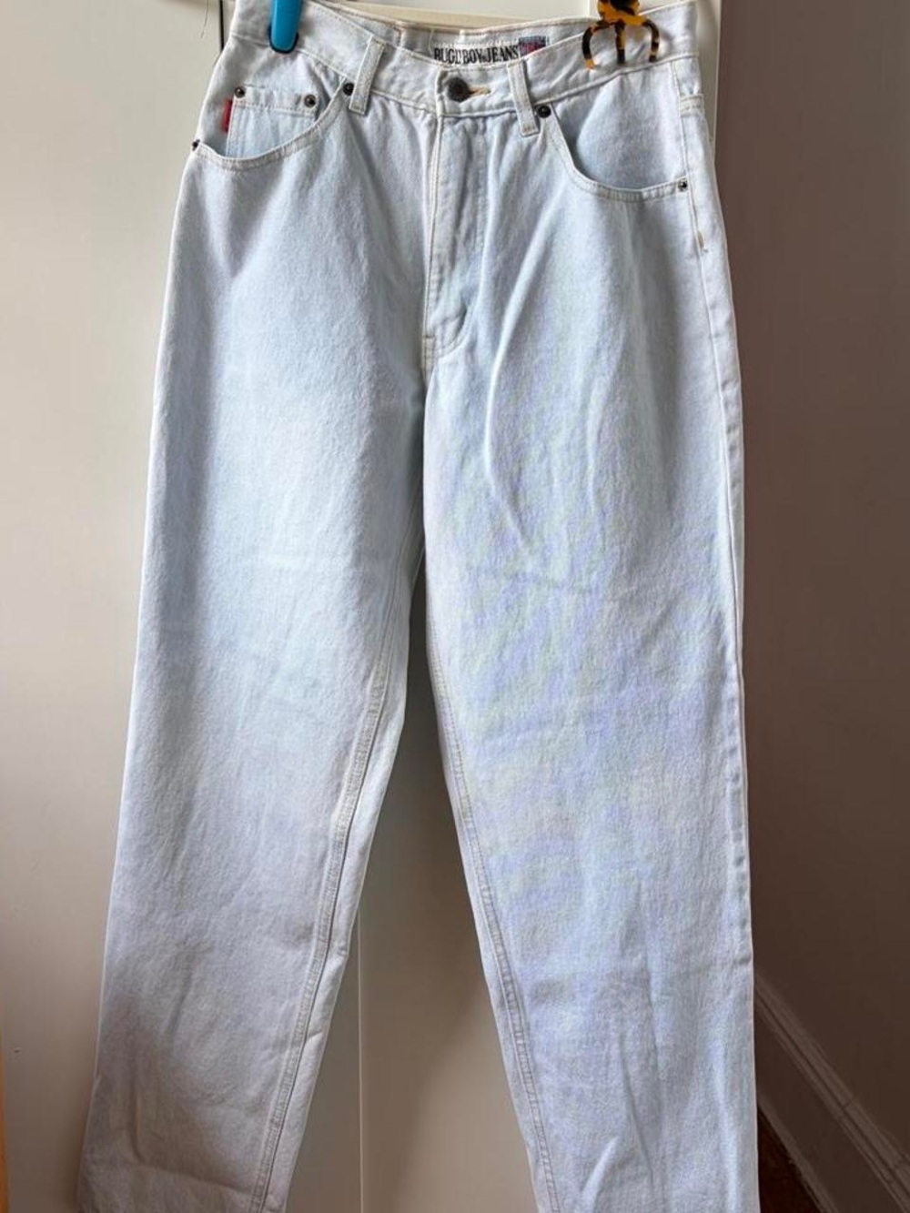 Bugle Boy Relaxed White Jeans